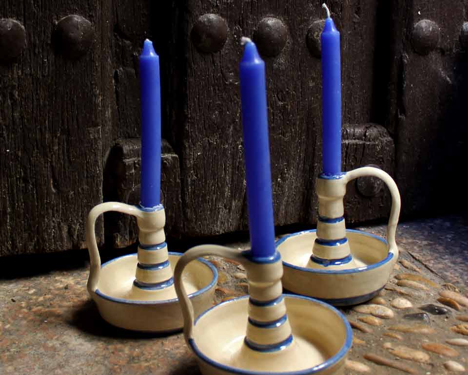 Palmatoria cerámica siglo XVII - Imagen 2