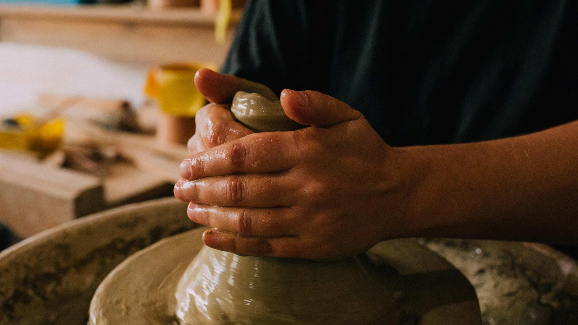 Torneando el barro Cerámica Pepa Moreno